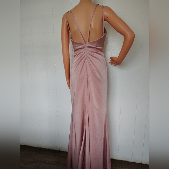 Faviana Pink Ruched Slit Maxi Gown Size 6 - Picture 4 of 13